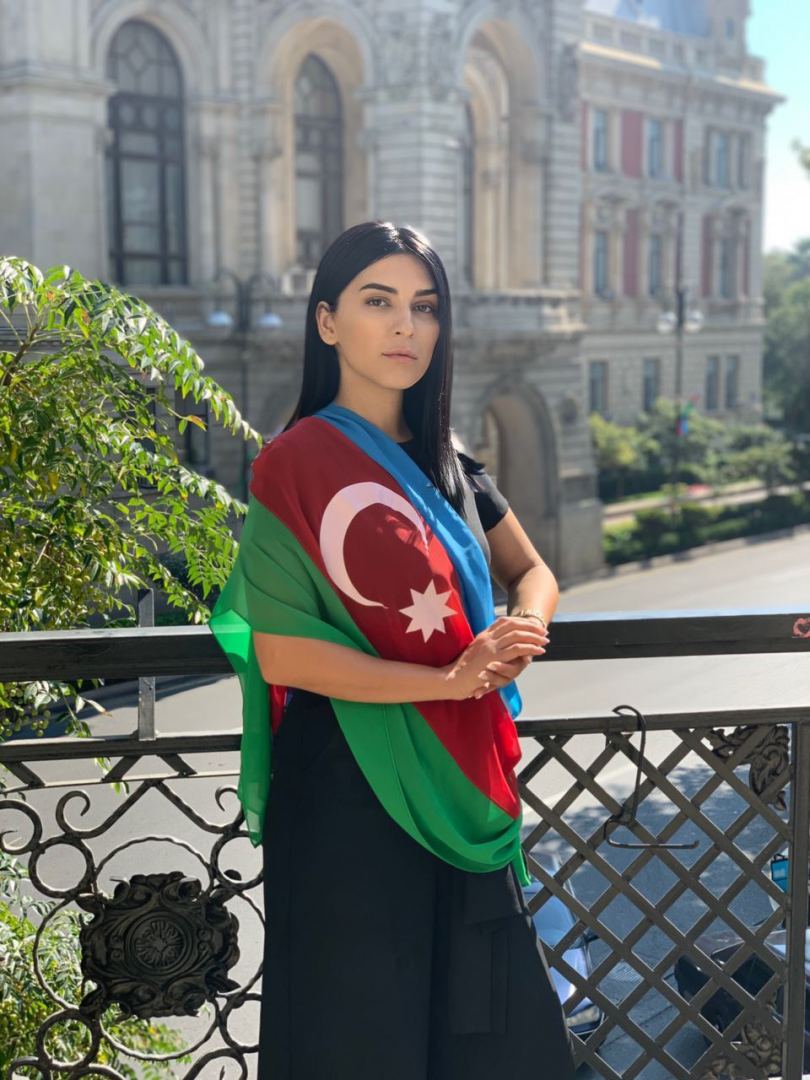 Гюльнара Халилова представила коллекцию в честь освободительной миссии  армии Азербайджана (ФОТО)