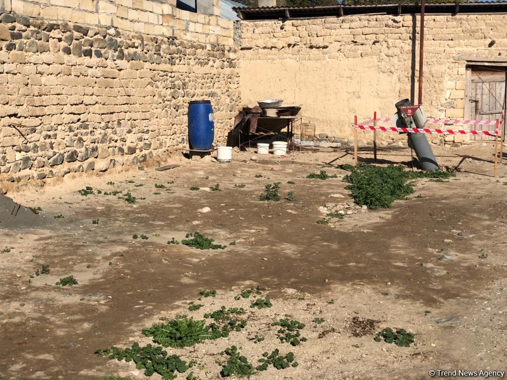 Ракета, выпущенная ВС Армении по Гёранбою упала, но не разорвалась (ФОТО)