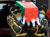 Азербайджанский военнослужащий Дмитрий Солнцев похоронен во второй Аллее шехидов (ФОТО)