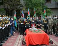 Азербайджанский военнослужащий Дмитрий Солнцев похоронен во второй Аллее шехидов (ФОТО)