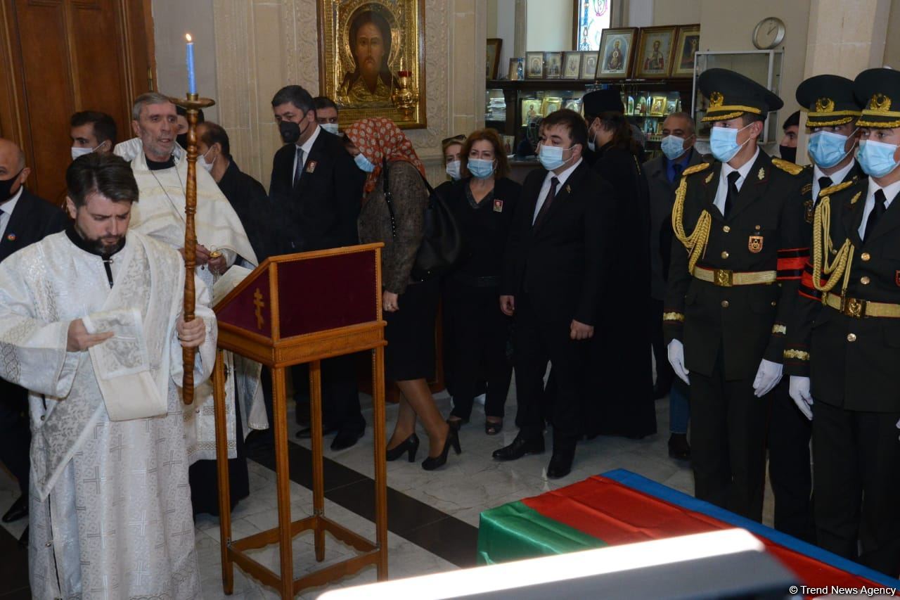 Азербайджанский военнослужащий Дмитрий Солнцев похоронен во второй Аллее шехидов (ФОТО)