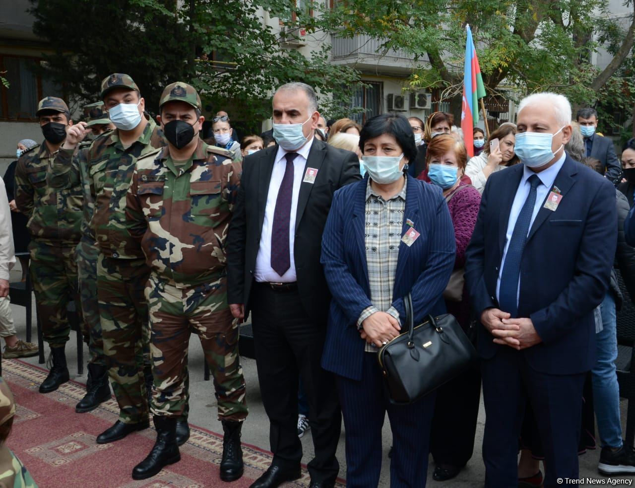 Азербайджанский военнослужащий Дмитрий Солнцев похоронен во второй Аллее шехидов (ФОТО)