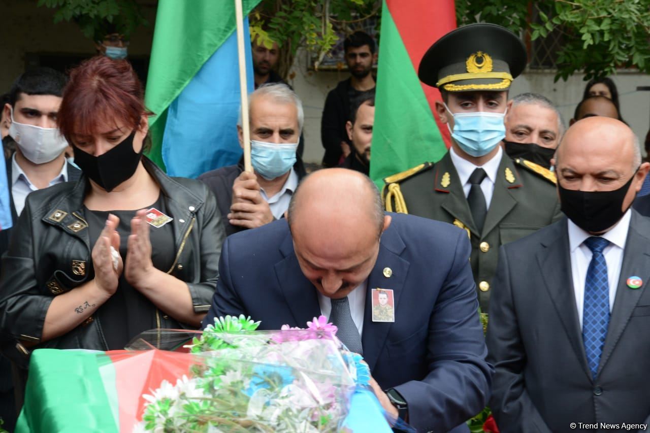 В Баку прощаются с азербайджанским военнослужащим Дмитрием Солнцевым (ФОТО)