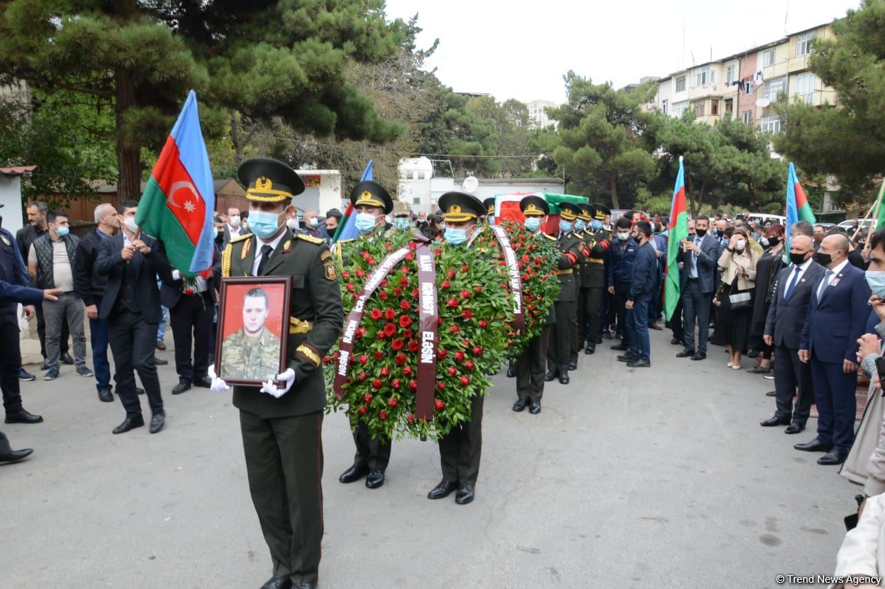 В Баку прощаются с азербайджанским военнослужащим Дмитрием Солнцевым (ФОТО)