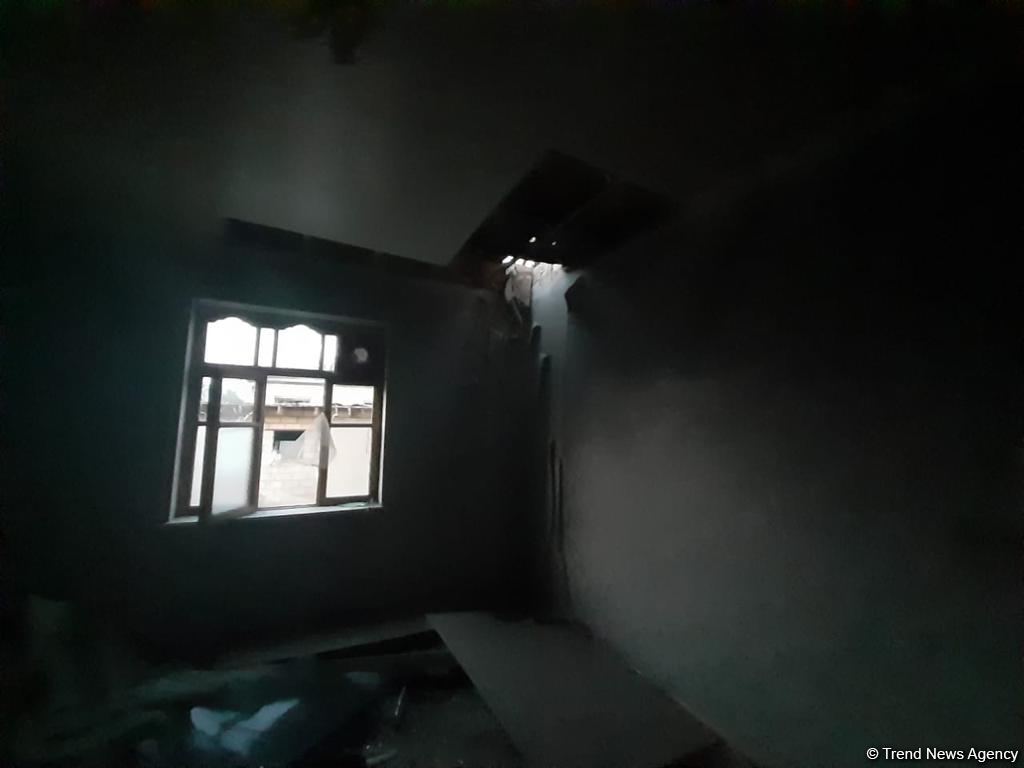 В результате артобстрела Барды армянскими вооруженными силами серьезно пострадали 5 частных домов - МЧС (ФОТО/ВИДЕО)