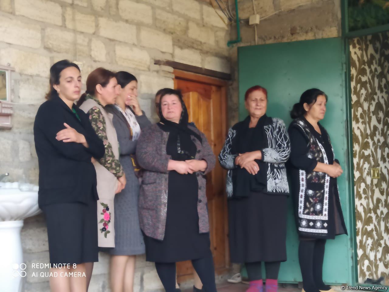 В Барде попрощались с 7-летней девочкой, погибшей от ракетного обстрела ВС Армении (ФОТО)