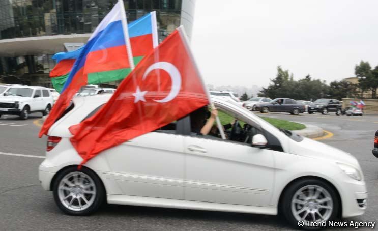 Победа будет за Азербайджаном и мы вернем наши территории  - глава Русской общины (ФОТО)