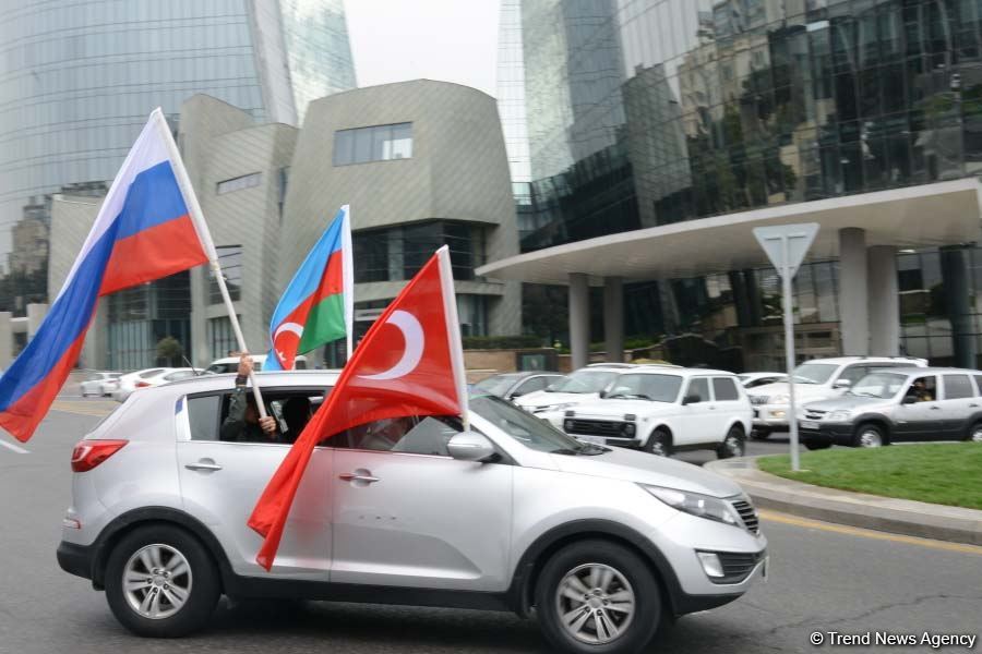 Победа будет за Азербайджаном и мы вернем наши территории  - глава Русской общины (ФОТО)