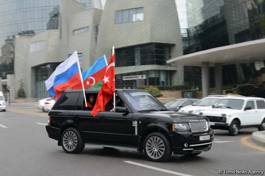 Победа будет за Азербайджаном и мы вернем наши территории  - глава Русской общины (ФОТО)
