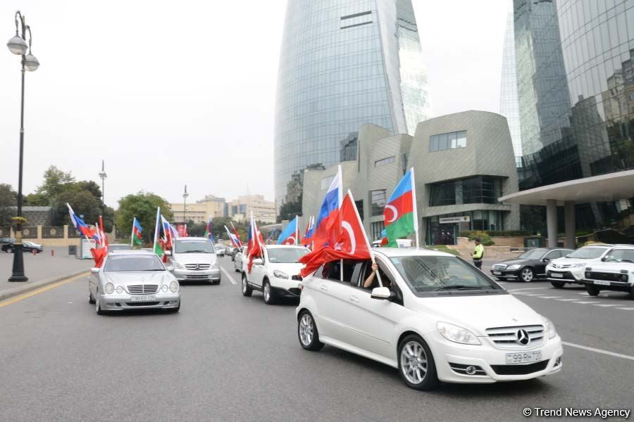 Победа будет за Азербайджаном и мы вернем наши территории  - глава Русской общины (ФОТО)
