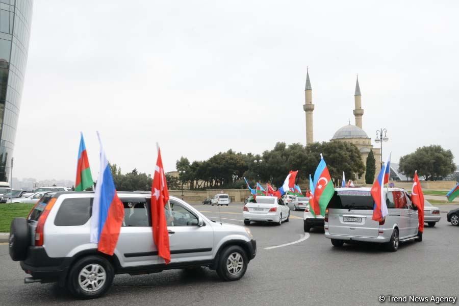 Победа будет за Азербайджаном и мы вернем наши территории  - глава Русской общины (ФОТО)
