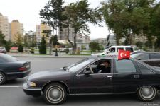 Переполненные счастьем люди празднуют освобождение города Шуша - радость победы в Баку (ФОТО/ВИДЕО)