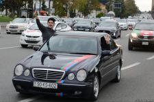 Переполненные счастьем люди празднуют освобождение города Шуша - радость победы в Баку (ФОТО/ВИДЕО)