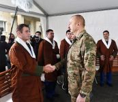 Президент Азербайджана Ильхам Алиев и Первая леди Мехрибан Алиева встретились с военнослужащими, проходящими лечение в Клиническом медцентре №1 (ФОТО)