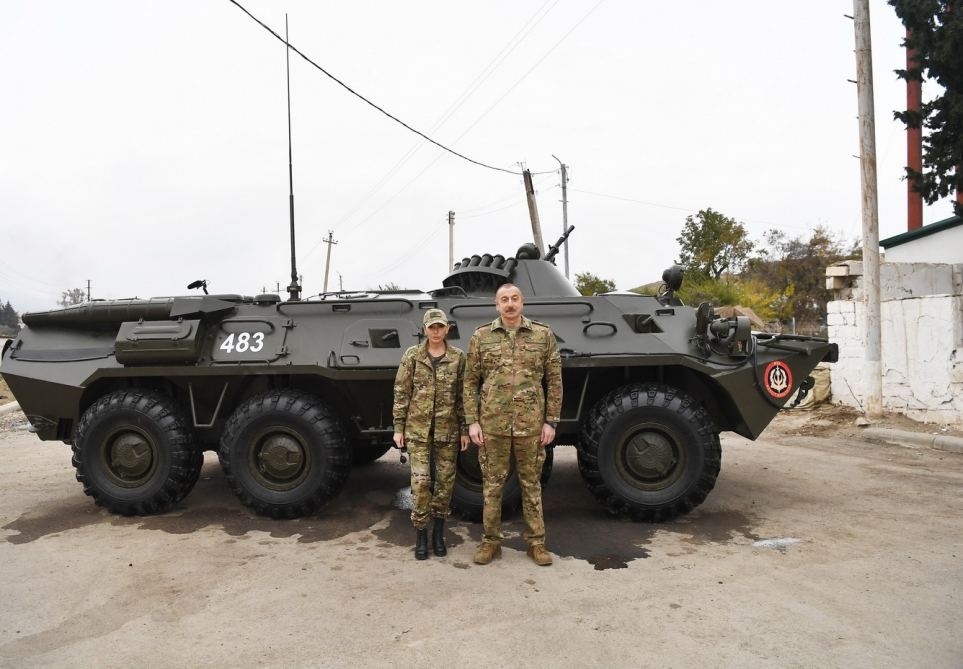 Президент Ильхам Алиев и Первая леди Мехрибан Алиева побывали в освобожденных от оккупации Физулинском и Джебраильском районах, в том числе в городах Физули и Джебраил (ОБНОВЛЕНО)
