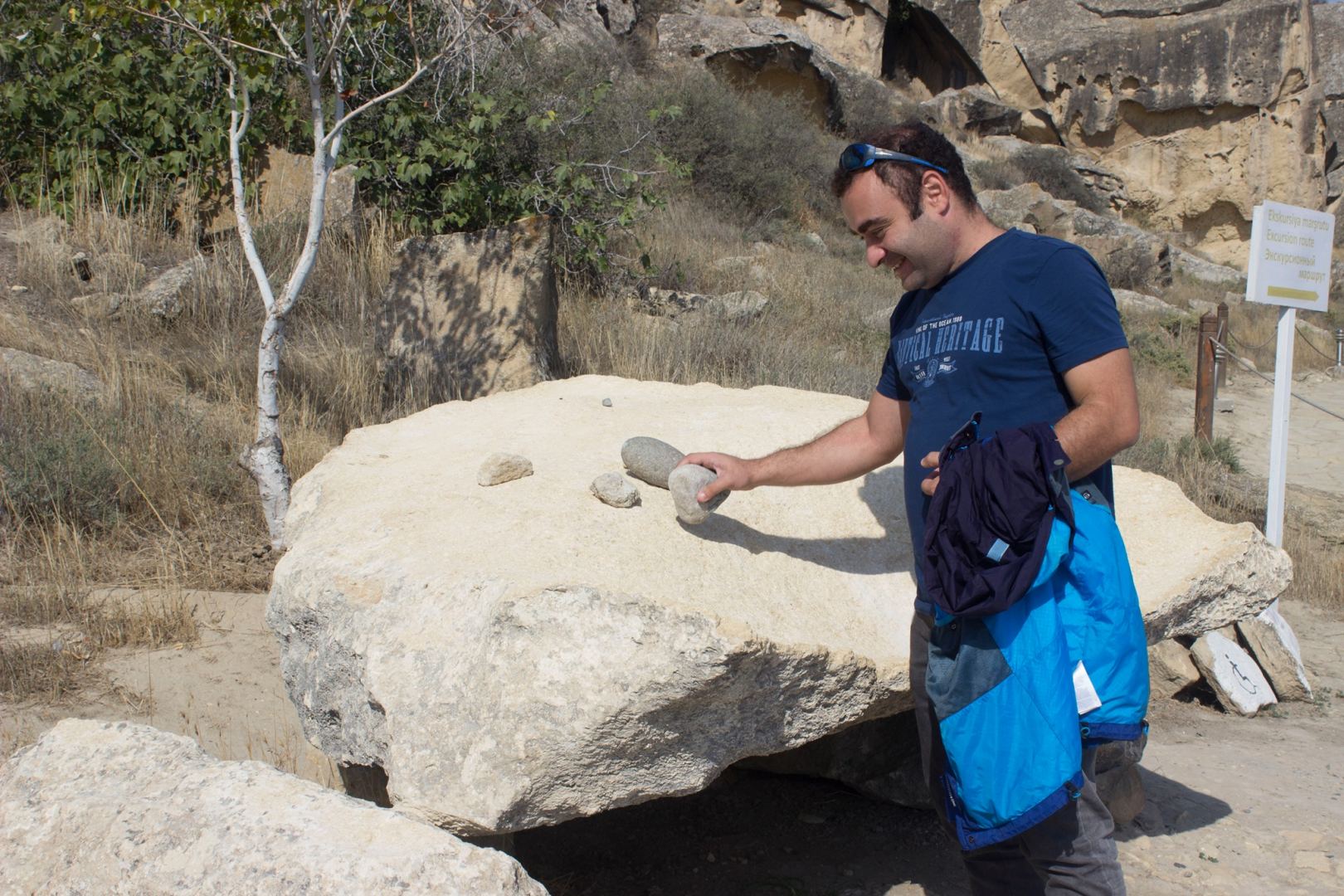 Образовательные приключения в Гобустане (ФОТО)