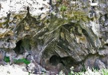 Флаг Азербайджана на входе в древнюю Азыхскую пещеру - факты из истории  (ВИДЕО,ФОТО)