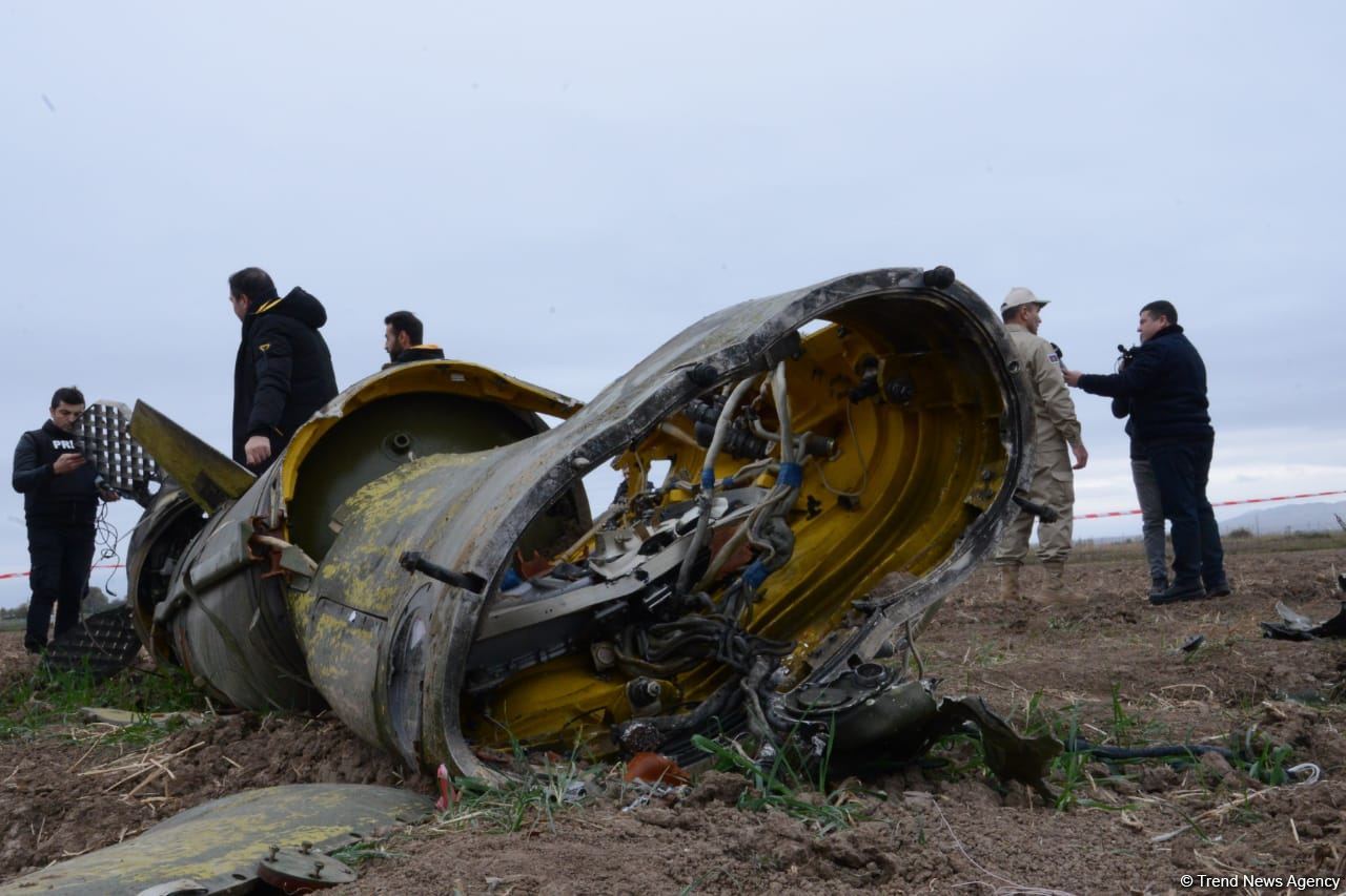 Ракета "Точка-У", выпущенная ВС Армении по Физулинскому району Азербайджана (ФОТО/ВИДЕО)