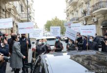 В Баку перед посольством Франции прошла акция протеста (ФОТО)