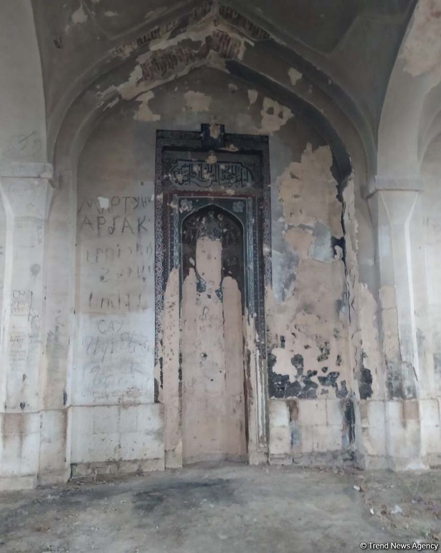 В Агдамской мечети, спустя 27 лет, совершен намаз (ВИДЕО, ФОТО)