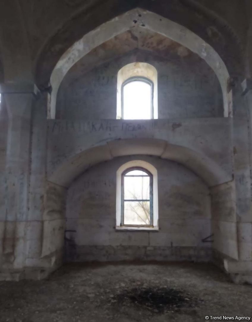 В Агдамской мечети, спустя 27 лет, совершен намаз (ВИДЕО, ФОТО)