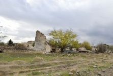 Президент Азербайджана Ильхам Алиев и Первая леди Мехрибан Алиева побывали в освобожденном от оккупации городе Агдам (ФОТО/ВИДЕО)