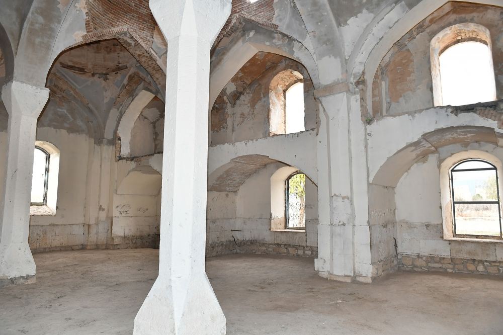 Президент Азербайджана Ильхам Алиев и Первая леди Мехрибан Алиева побывали в освобожденном от оккупации городе Агдам (ФОТО/ВИДЕО)