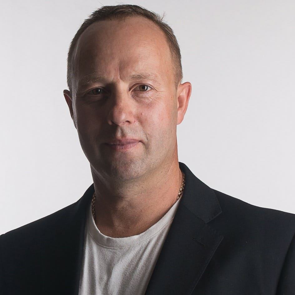 Азербайджанский батальон был в полном окружении армянских головорезов - литовский военный корреспондент Ричардас Лапаитис (ФОТО)