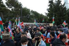 Лачинцы посетили Аллею шехидов в Баку (ФОТО)