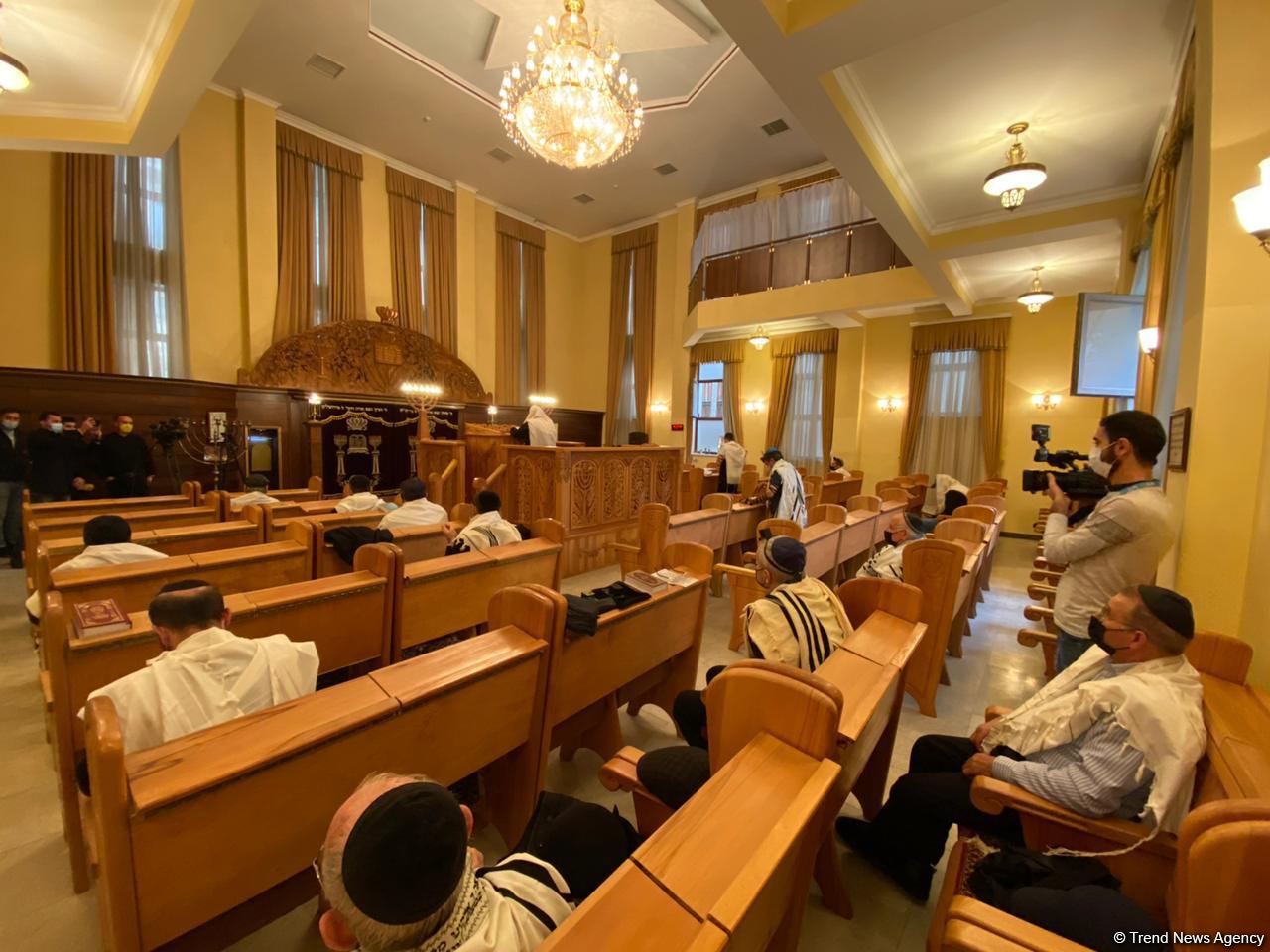 Община горских евреев Азербайджана почтила память шехидов Отечественной войны (ФОТО)