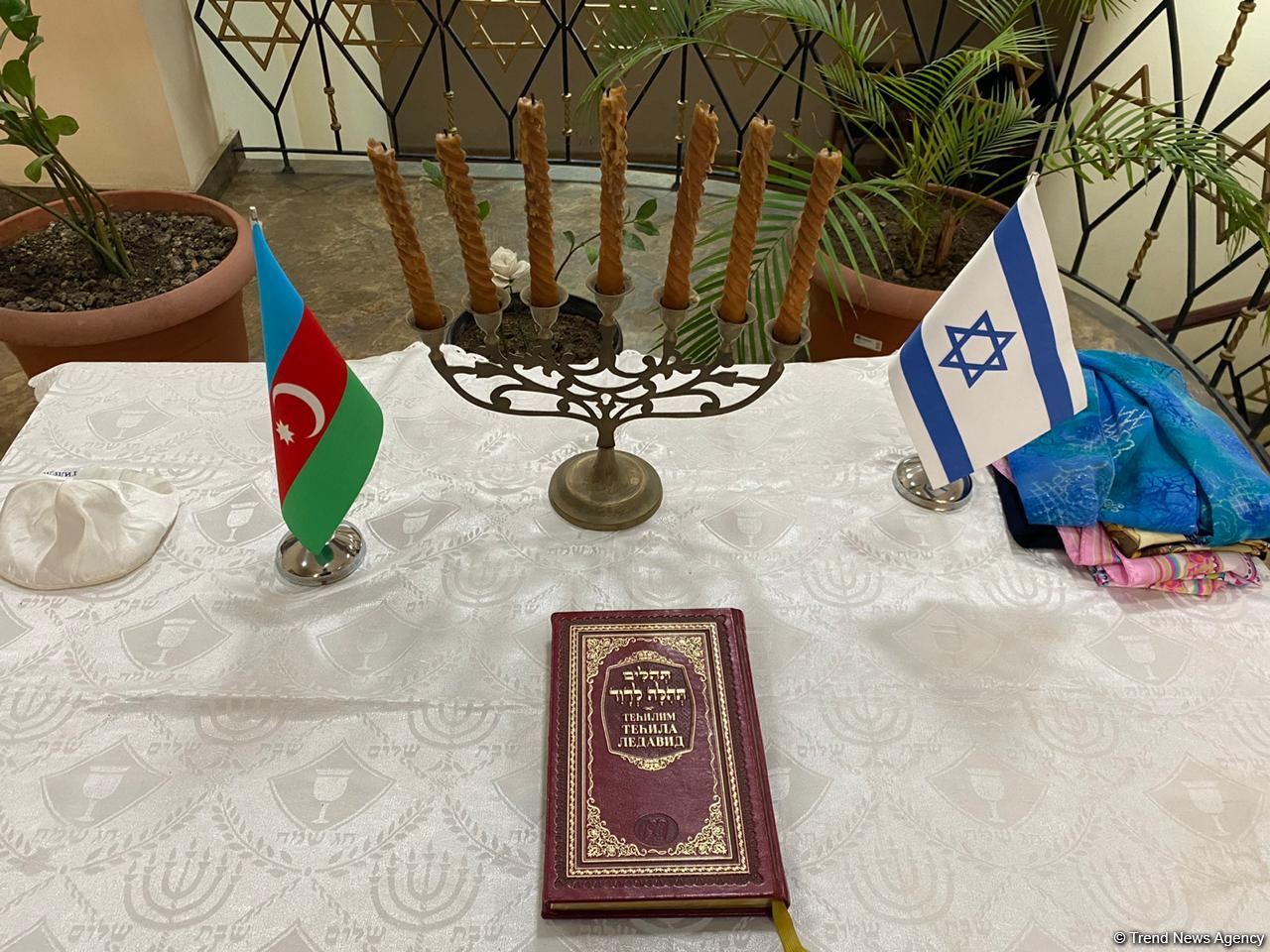Община горских евреев Азербайджана почтила память шехидов Отечественной войны (ФОТО)