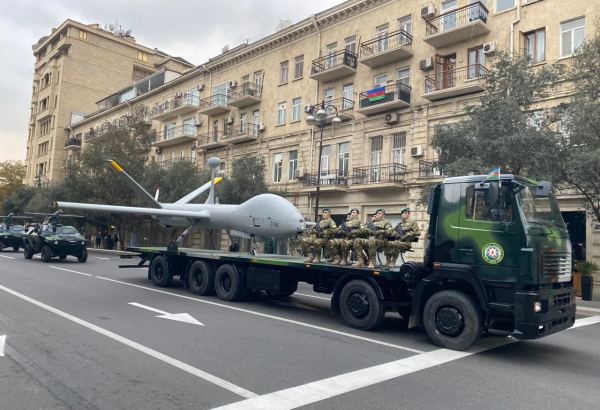В военном параде Победы в Баку будут демонстрироваться БПЛА (ФОТО)