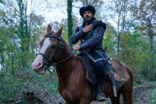 Забит Самедов в образе Гянджа бека в самом популярном турецком сериале "Kuruluş Osman" (ВИДЕО, ФОТО)