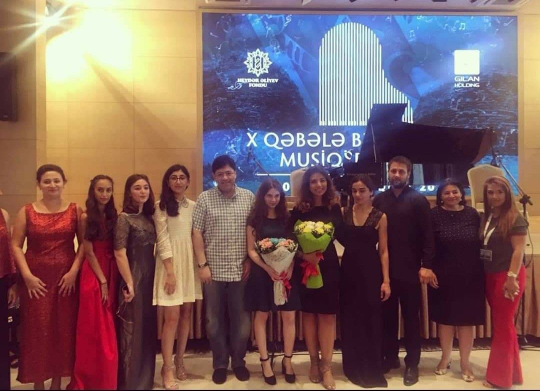 "Хумай" для Айлы Керимовой-Закария, или Как зажигаются звезды (ФОТО)