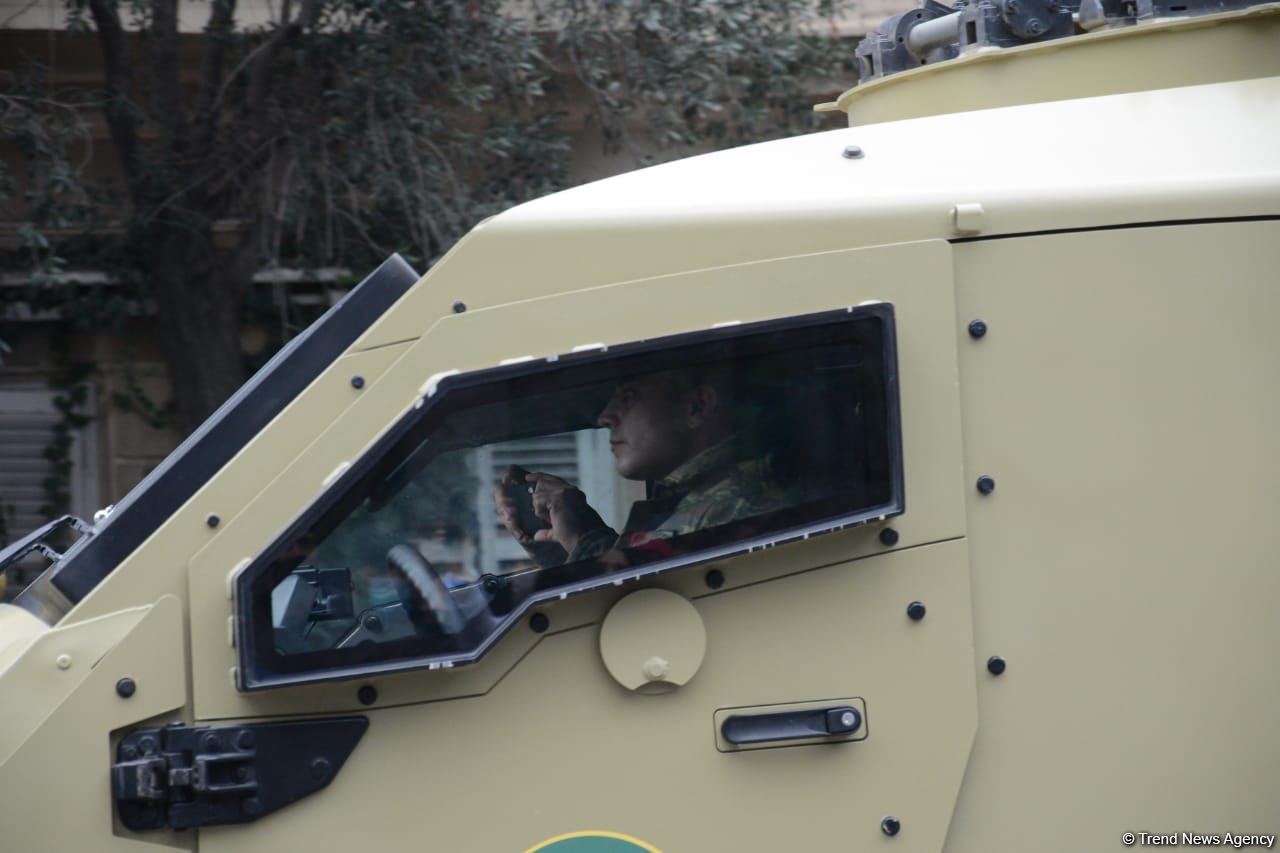 Грандиозный парад Победы (ФОТОСЕССИЯ/ВИДЕО)