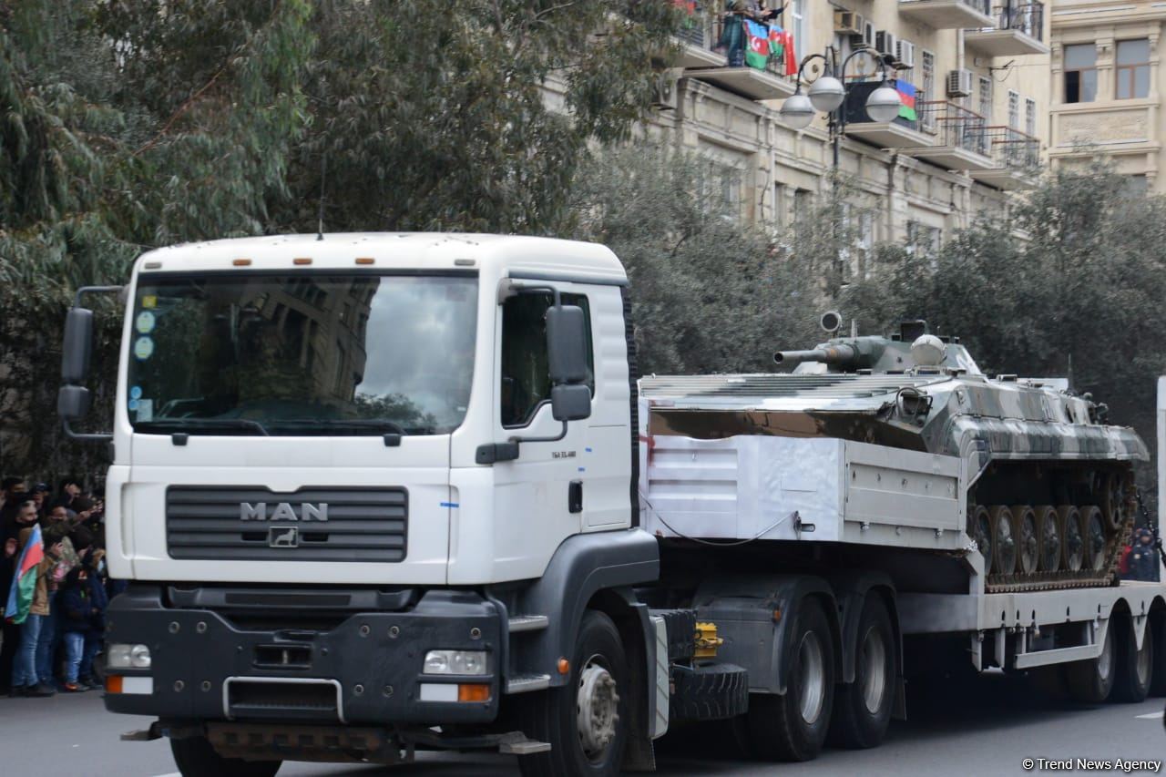 Грандиозный парад Победы (ФОТОСЕССИЯ/ВИДЕО)