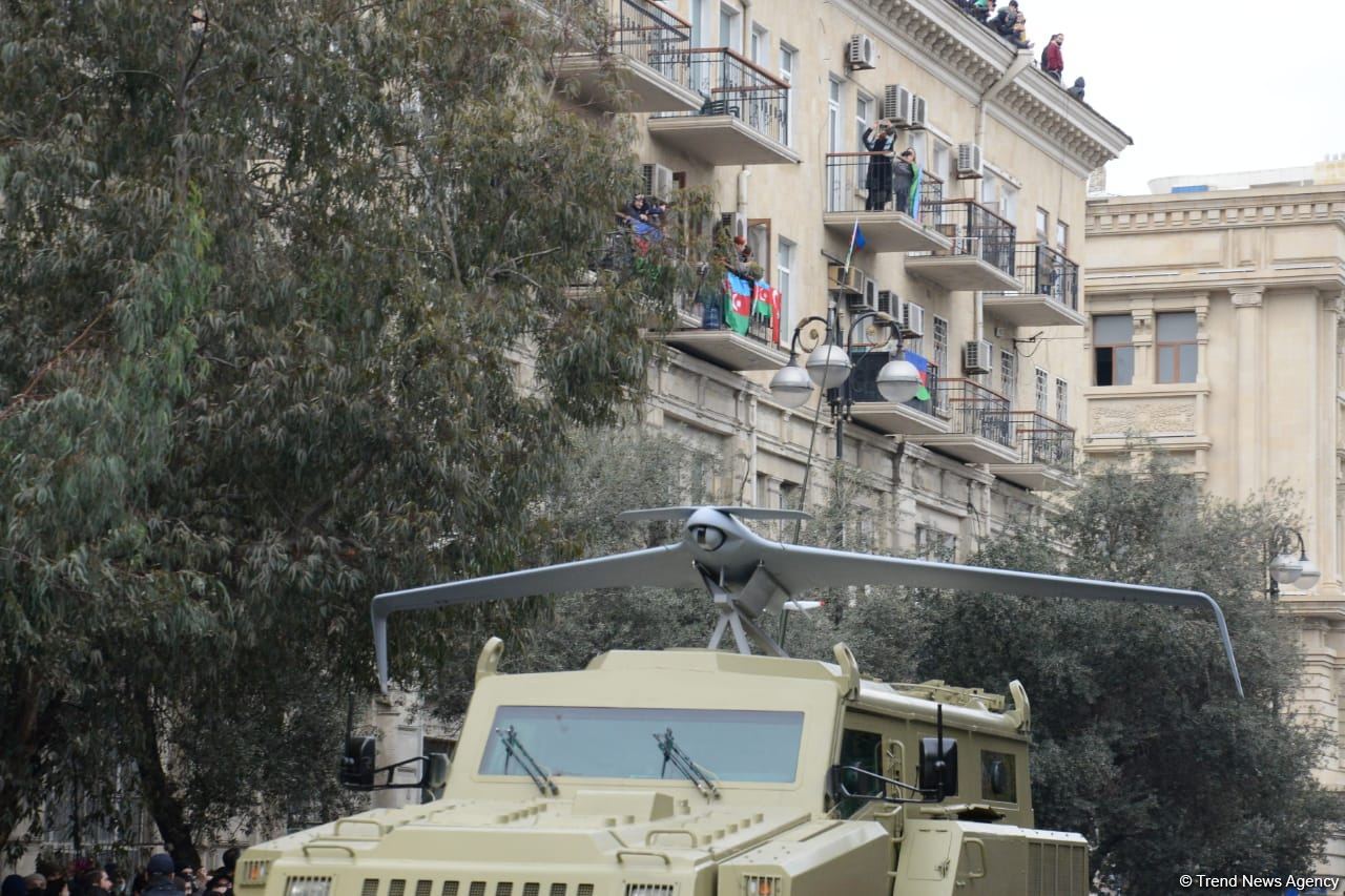 Грандиозный парад Победы (ФОТОСЕССИЯ/ВИДЕО)