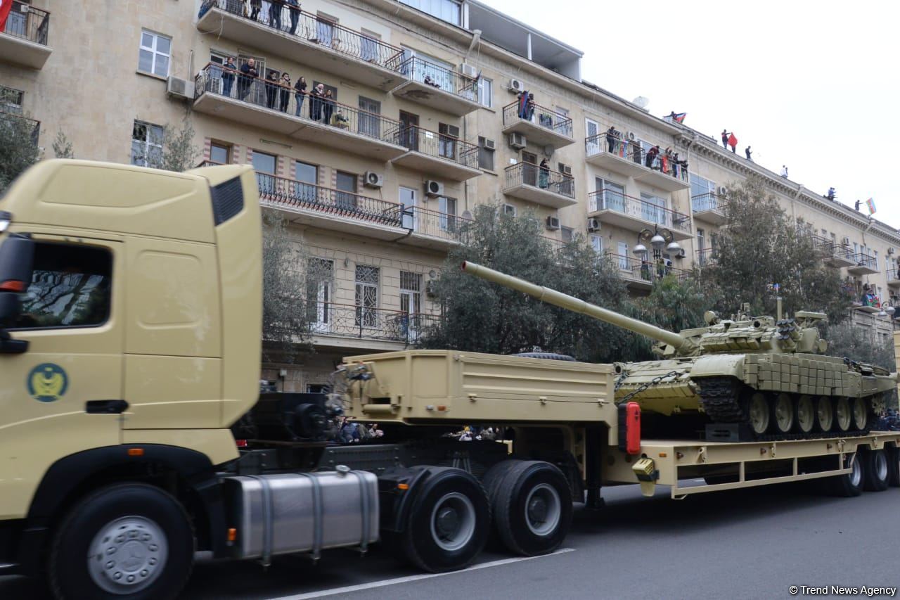 Грандиозный парад Победы (ФОТОСЕССИЯ/ВИДЕО)