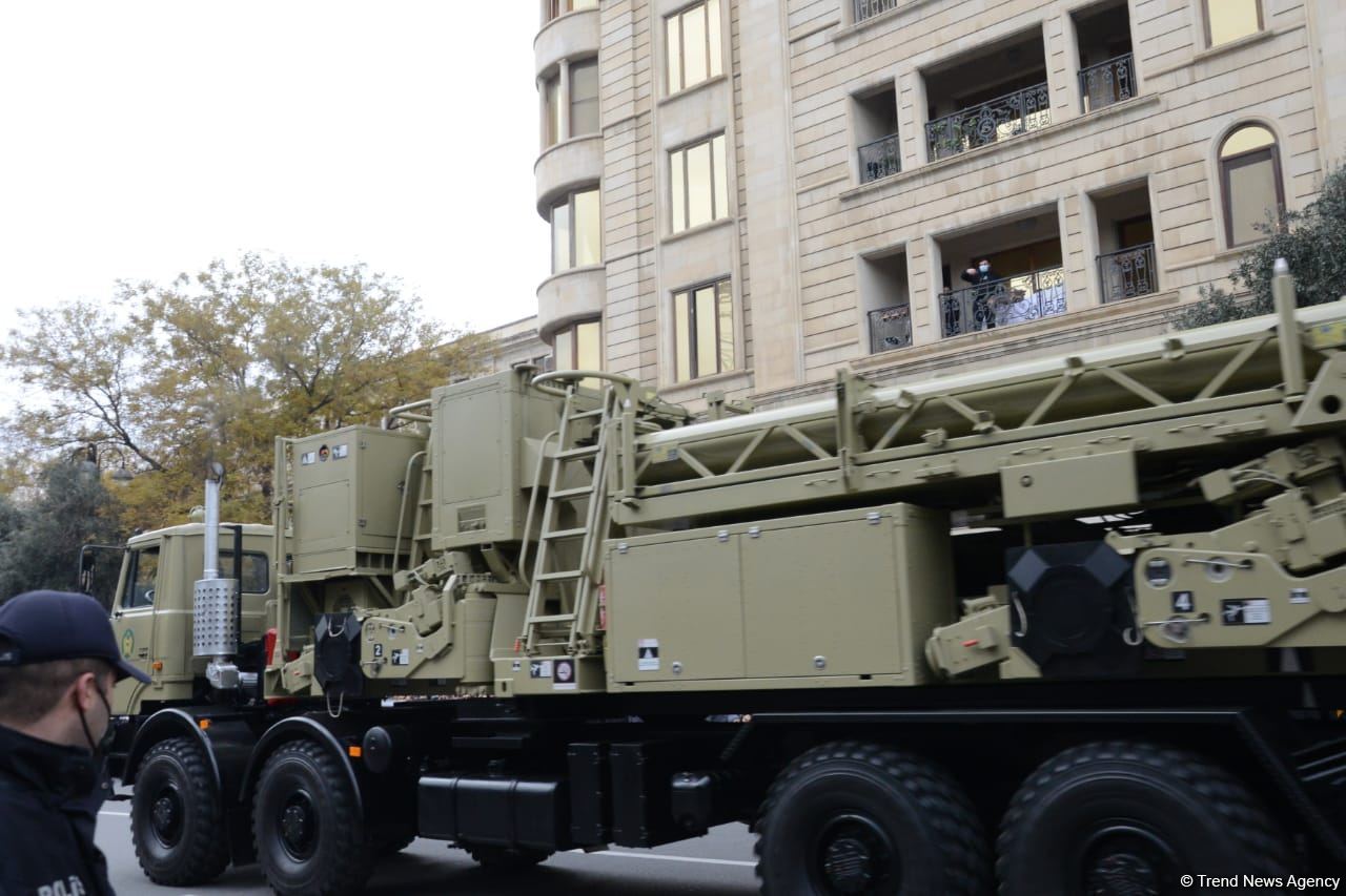 Грандиозный парад Победы (ФОТОСЕССИЯ/ВИДЕО)