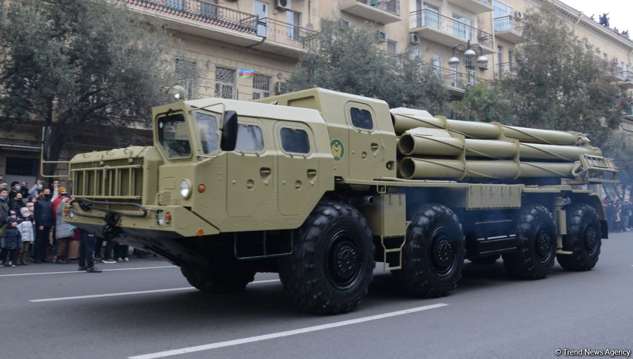 Грандиозный парад Победы (ФОТОСЕССИЯ/ВИДЕО)