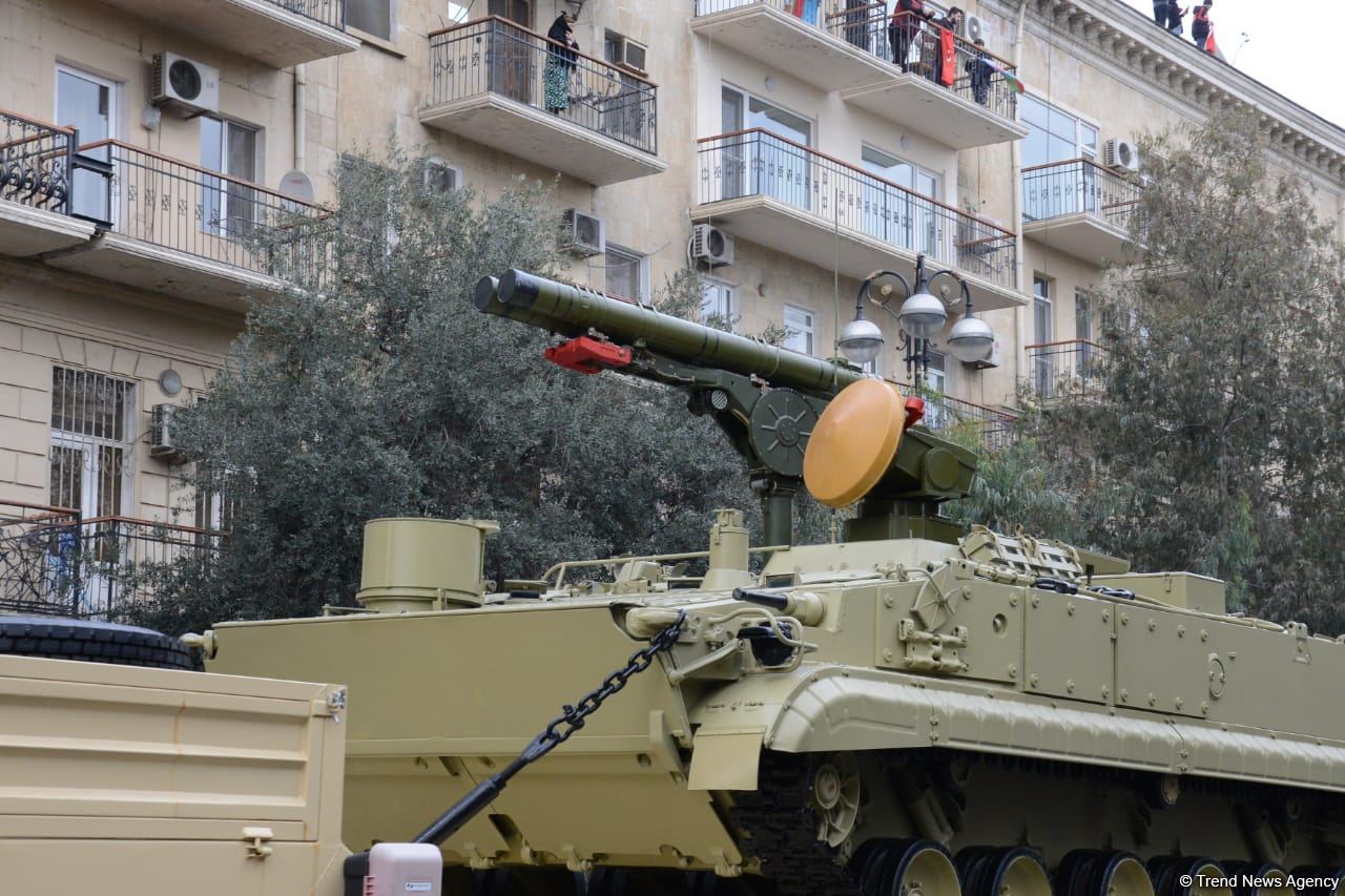 Грандиозный парад Победы (ФОТОСЕССИЯ/ВИДЕО)