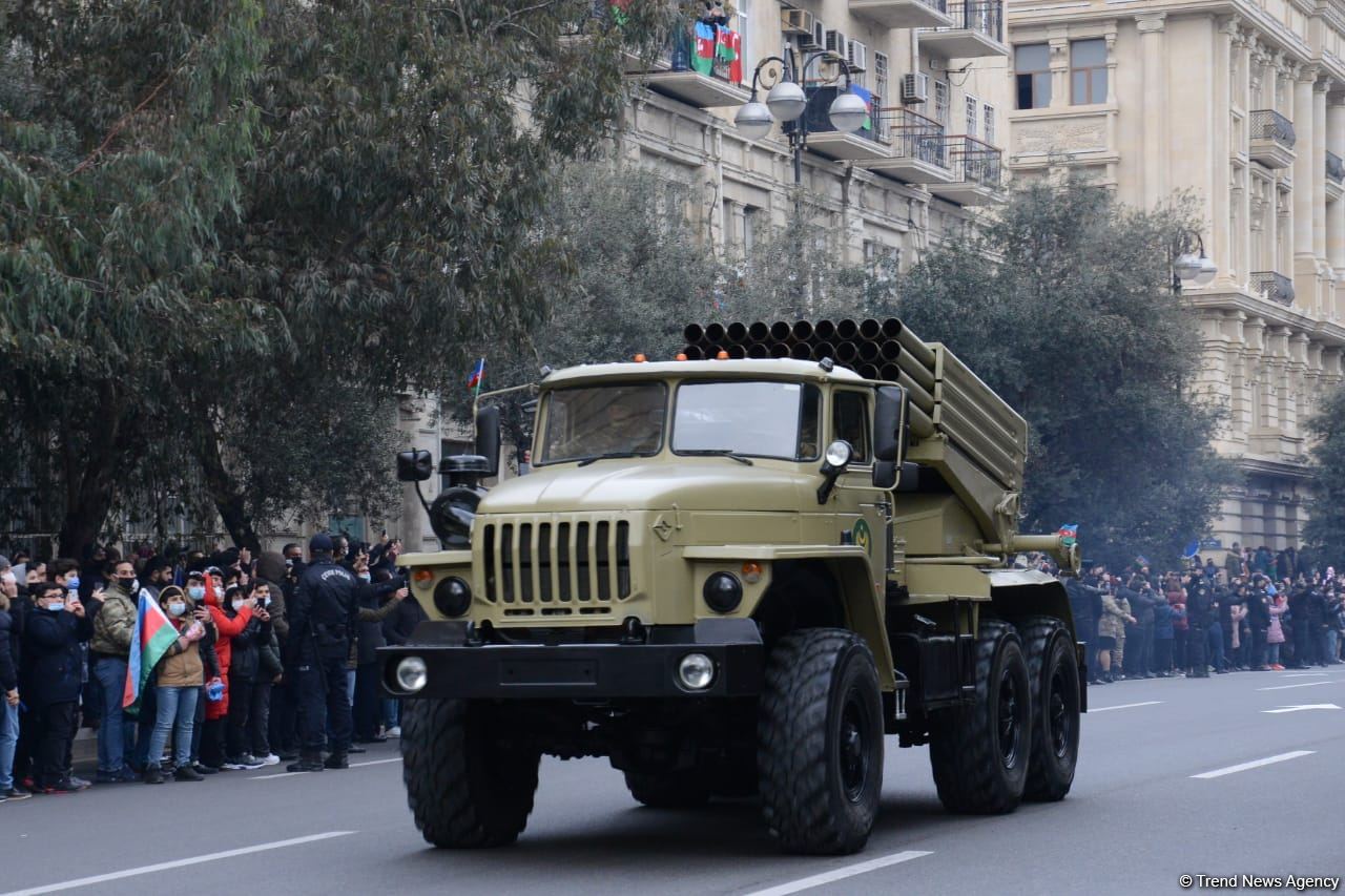 Грандиозный парад Победы (ФОТОСЕССИЯ/ВИДЕО)