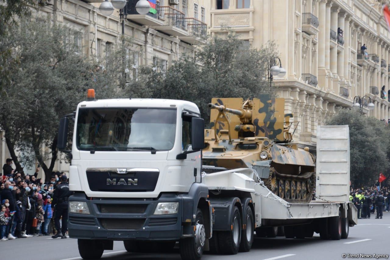Грандиозный парад Победы (ФОТОСЕССИЯ/ВИДЕО)