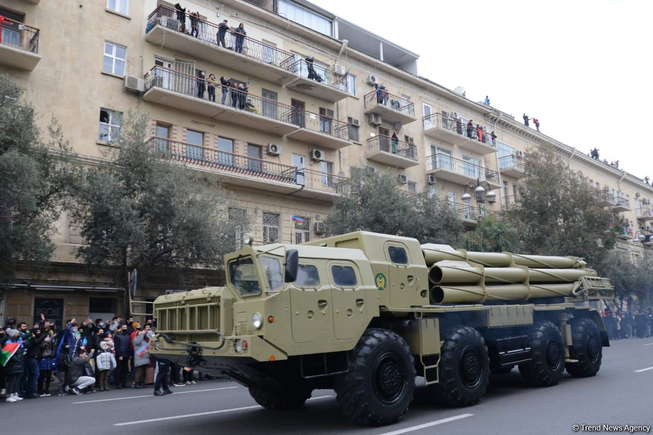 Грандиозный парад Победы (ФОТОСЕССИЯ/ВИДЕО)