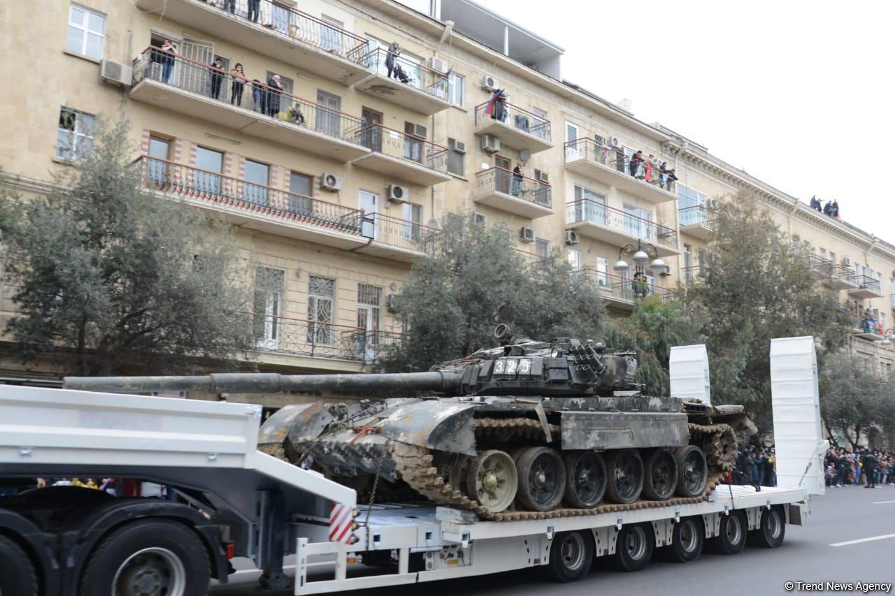 Грандиозный парад Победы (ФОТОСЕССИЯ/ВИДЕО)