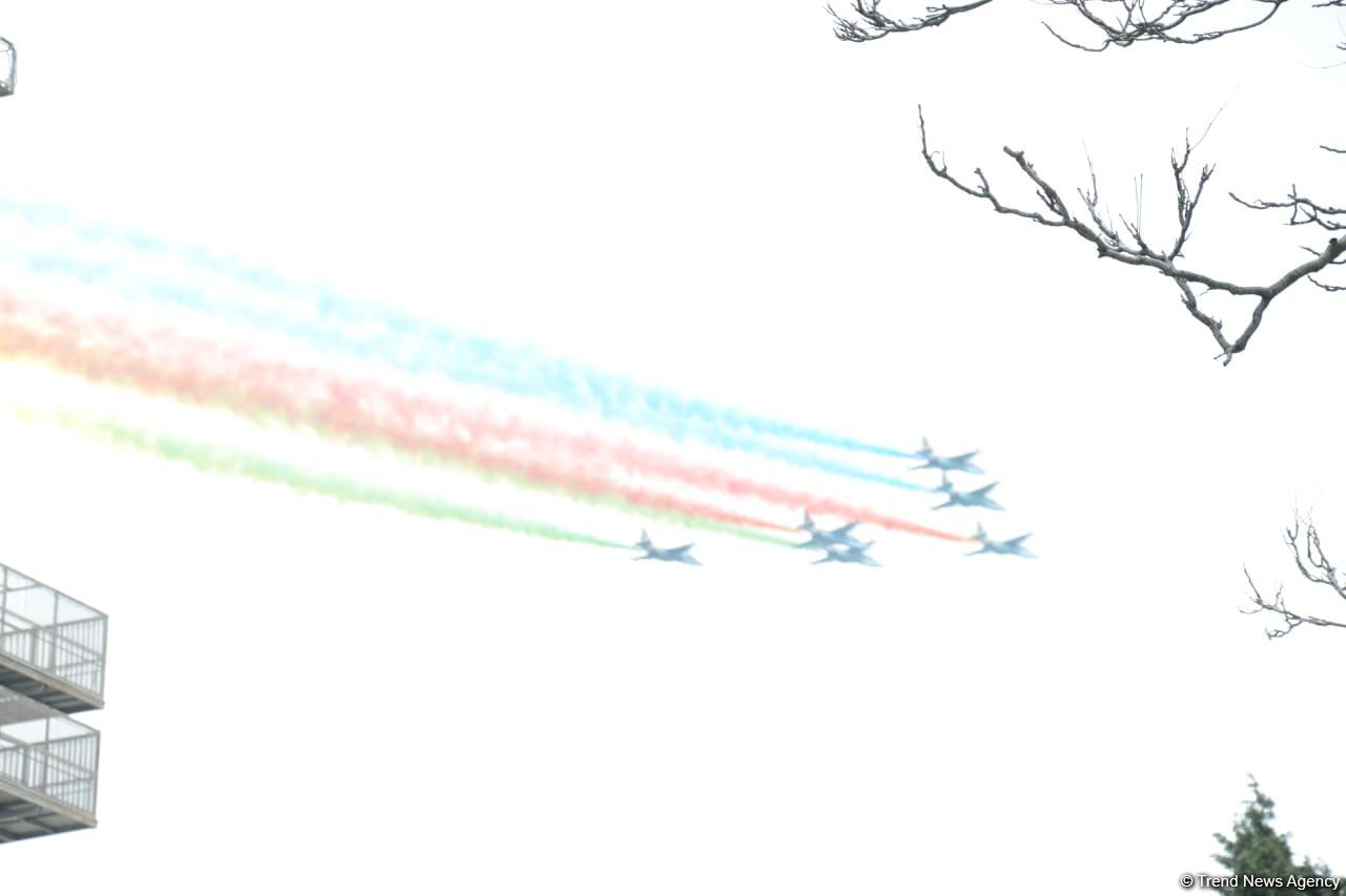 Грандиозный парад Победы (ФОТОСЕССИЯ/ВИДЕО)