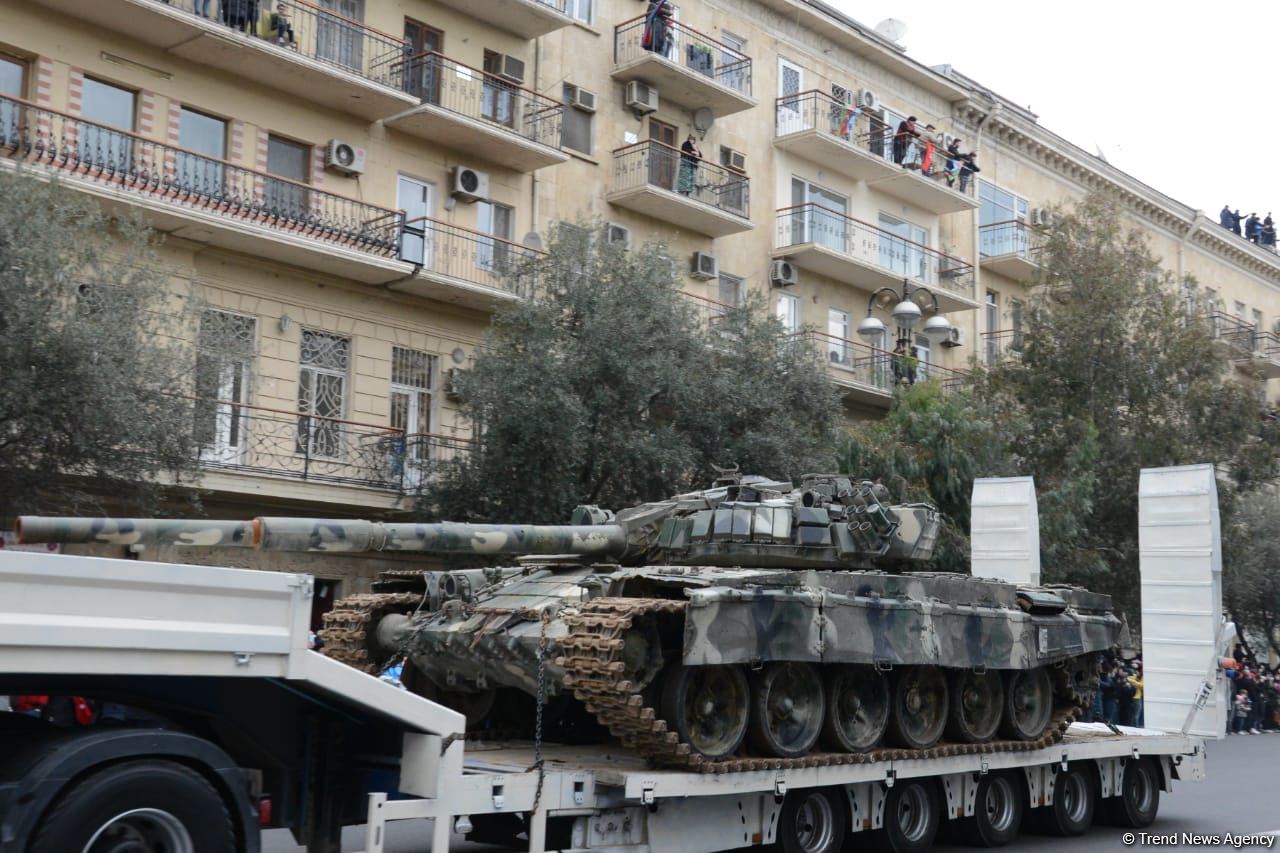 Грандиозный парад Победы (ФОТОСЕССИЯ/ВИДЕО)