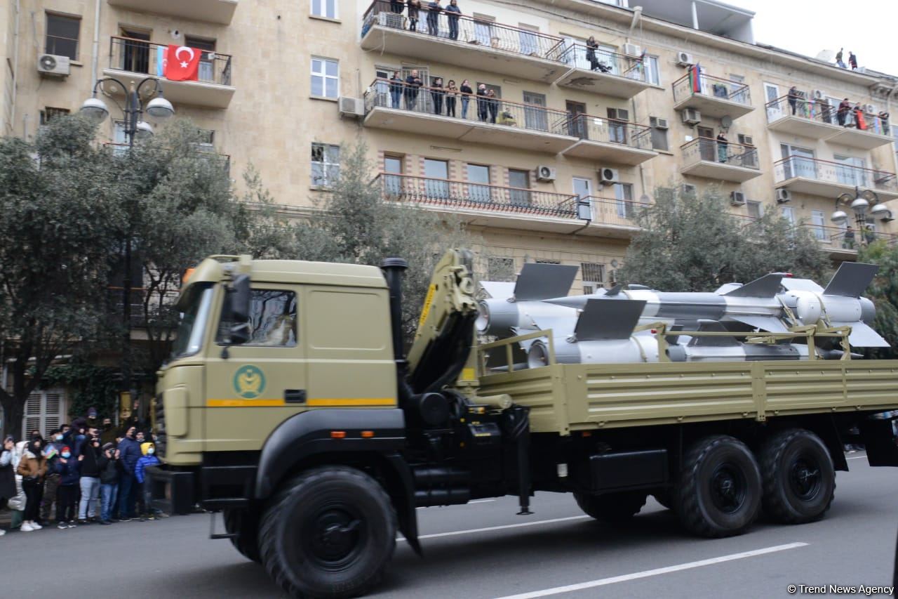 Грандиозный парад Победы (ФОТОСЕССИЯ/ВИДЕО)