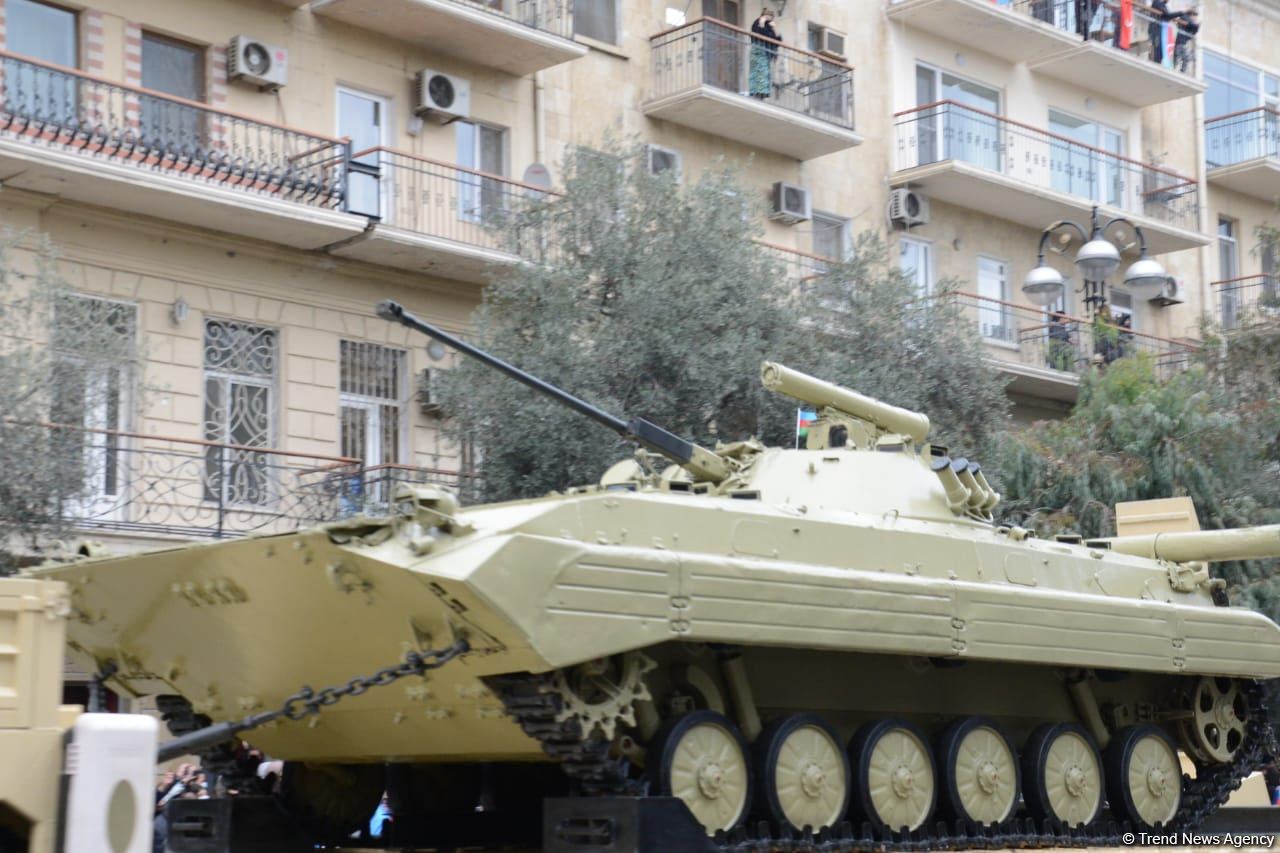 Грандиозный парад Победы (ФОТОСЕССИЯ/ВИДЕО)