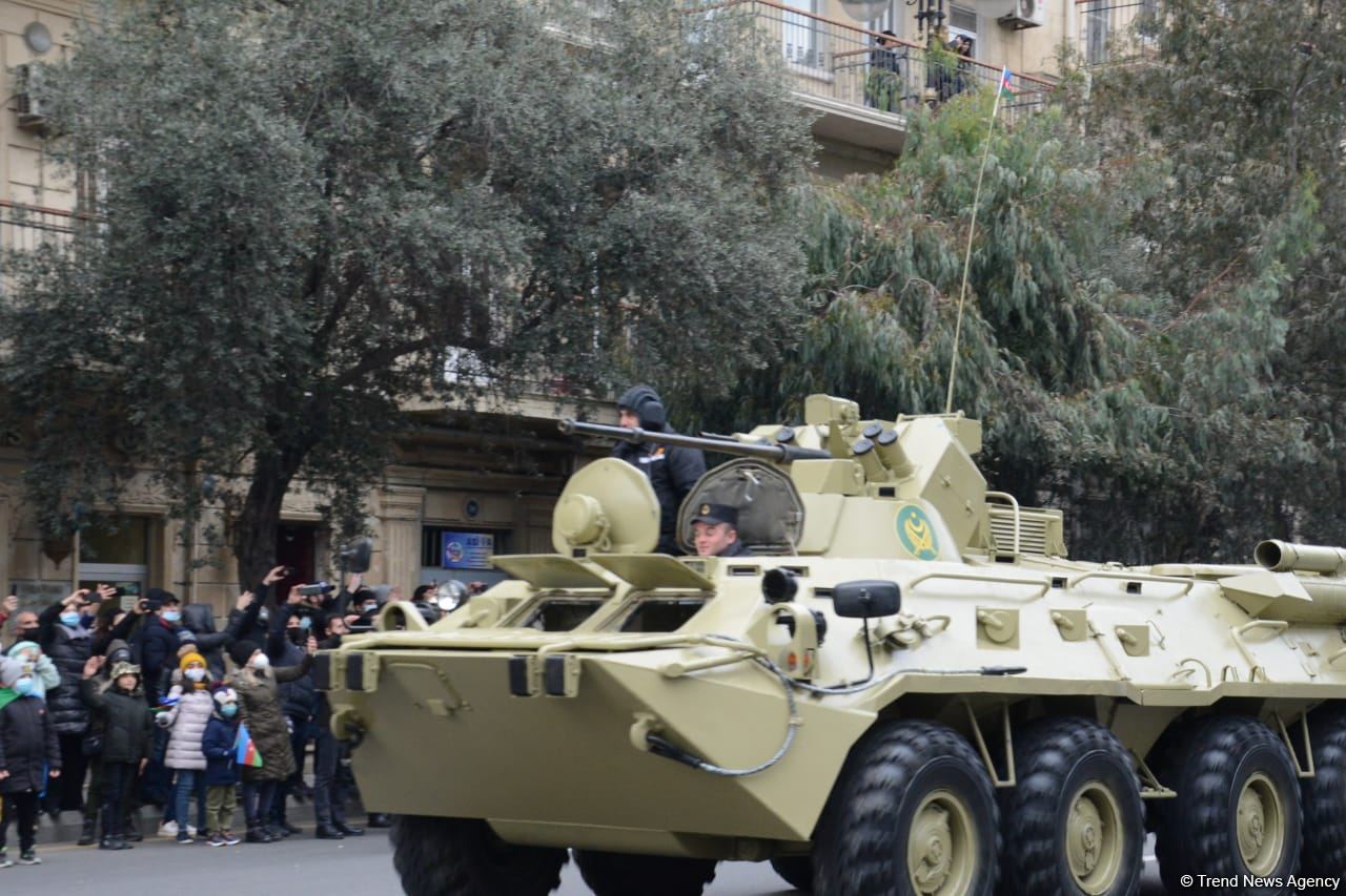 Грандиозный парад Победы (ФОТОСЕССИЯ/ВИДЕО)